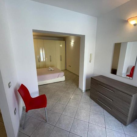 Casa Camere Pistis Assemini Dış mekan fotoğraf