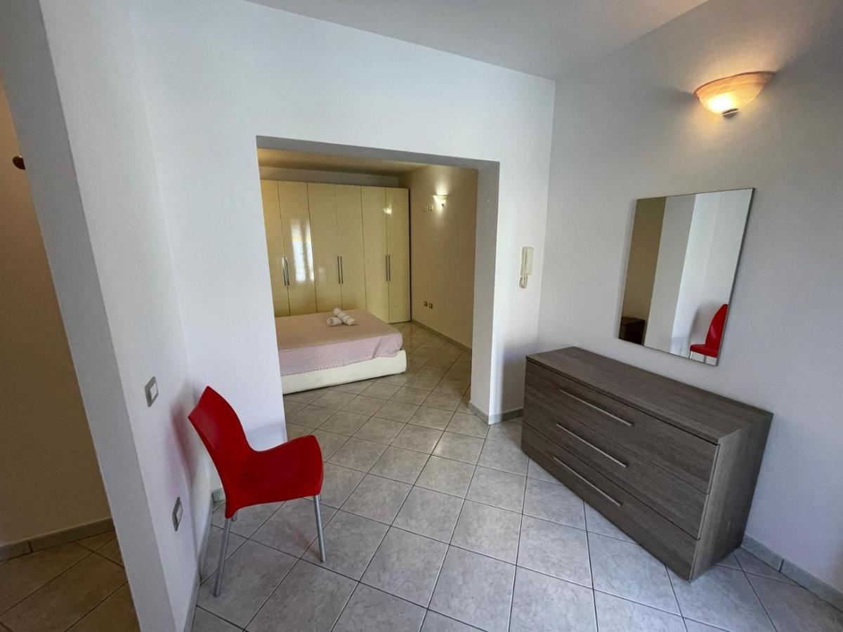 Casa Camere Pistis Assemini Dış mekan fotoğraf