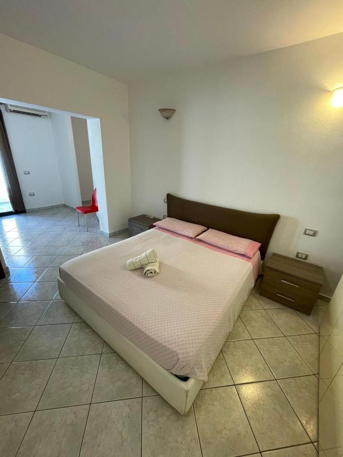 Casa Camere Pistis Assemini Dış mekan fotoğraf